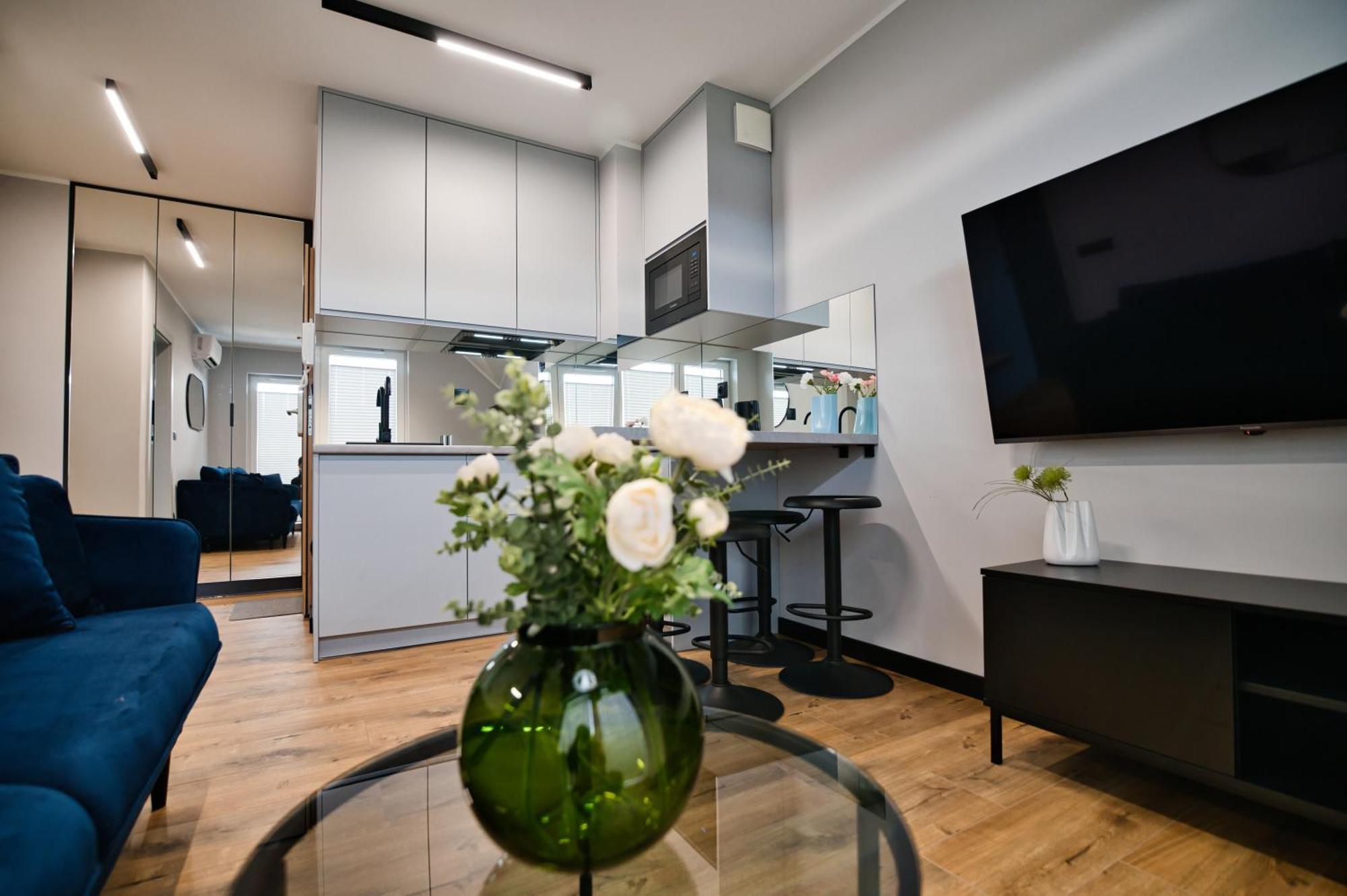 Aparthotel Jasmine By Housine Zator Esterno foto