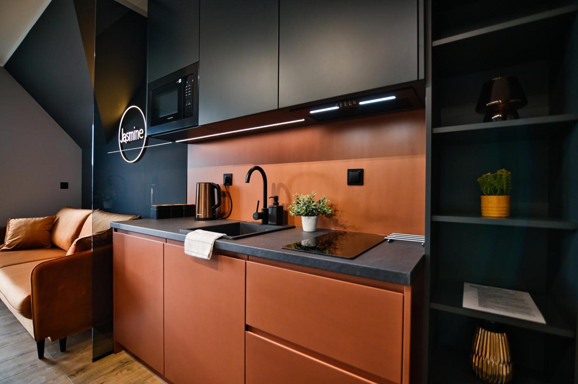 Aparthotel Jasmine By Housine Zator Esterno foto