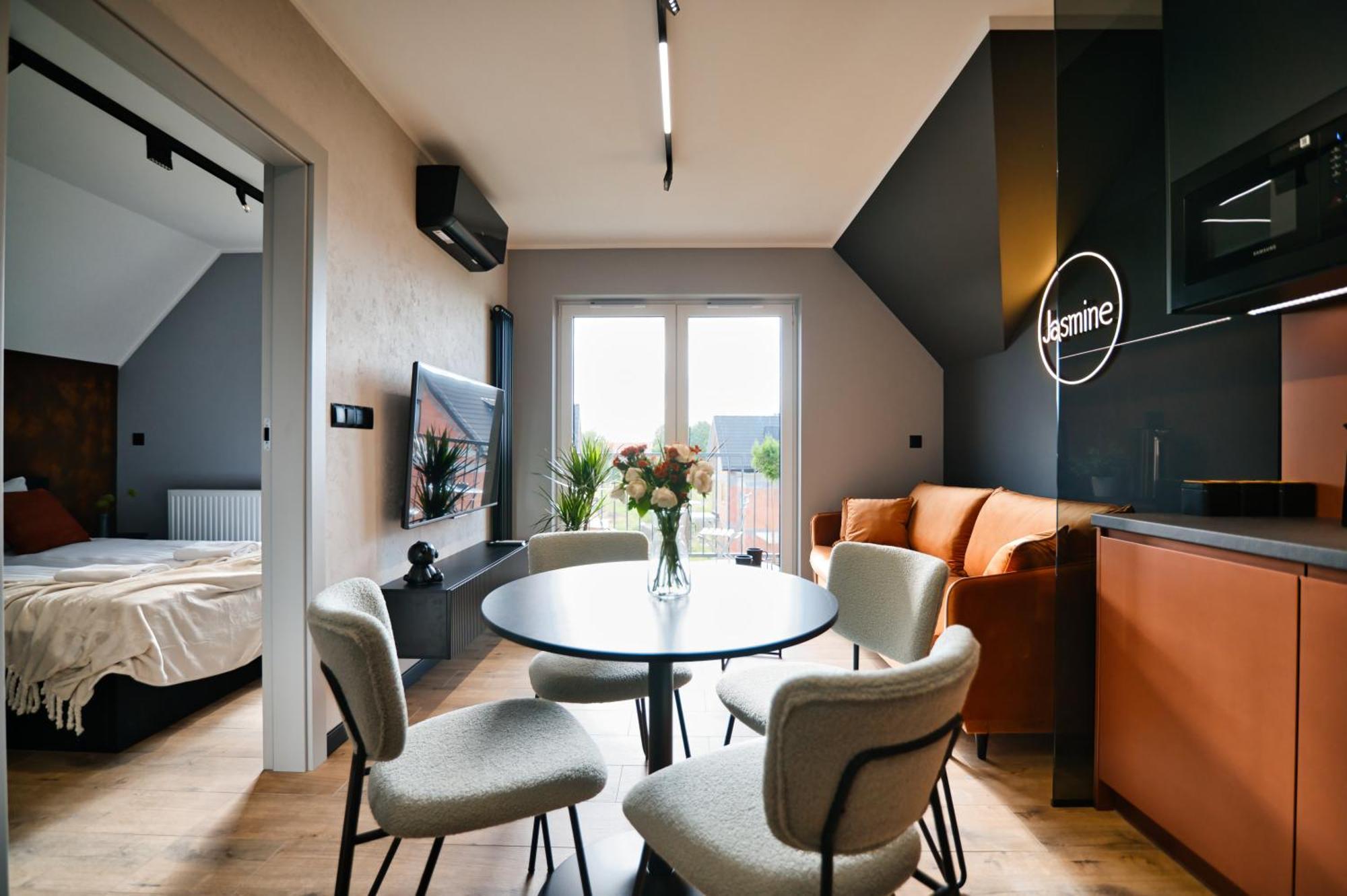 Aparthotel Jasmine By Housine Zator Esterno foto