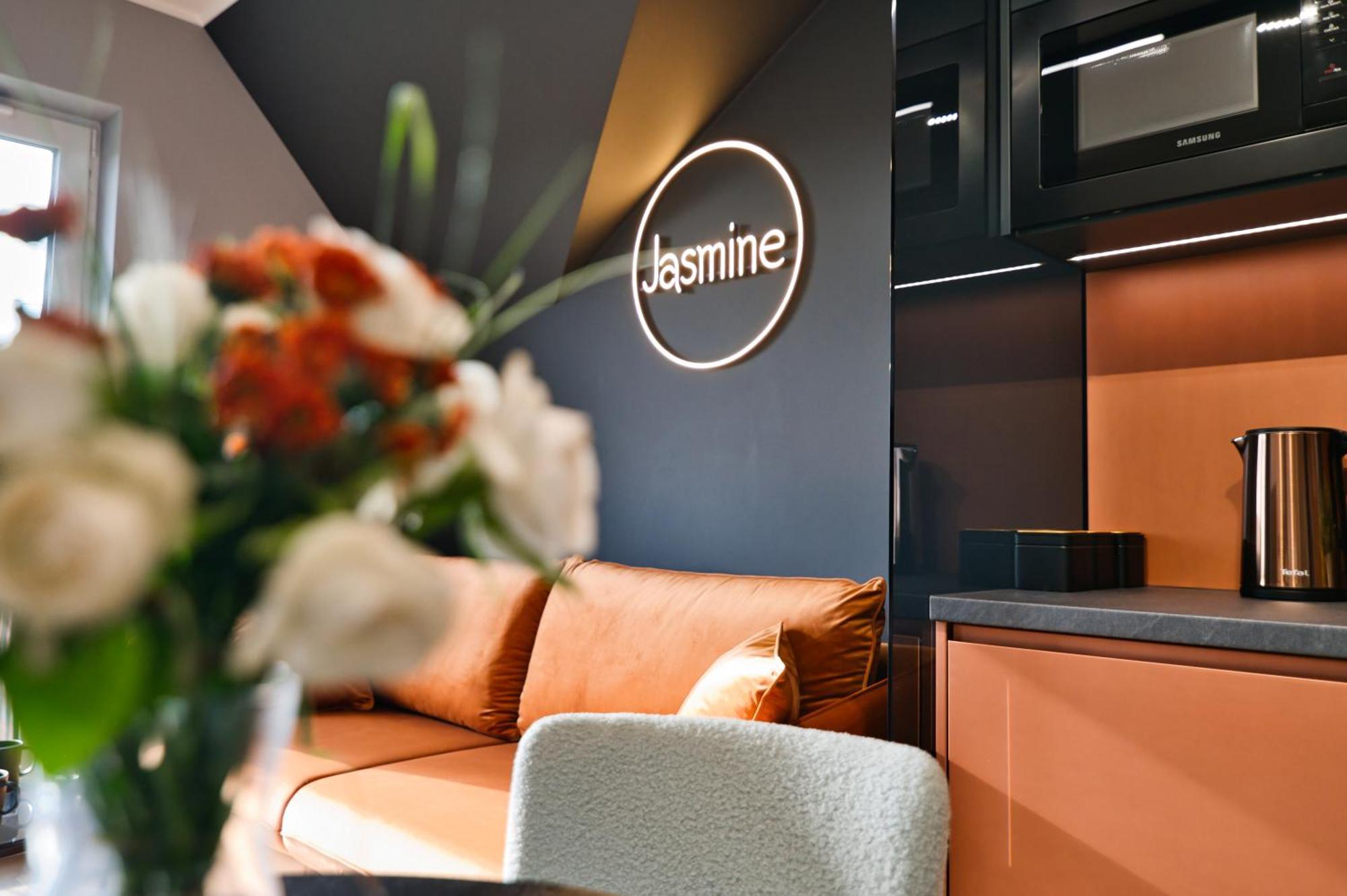Aparthotel Jasmine By Housine Zator Esterno foto