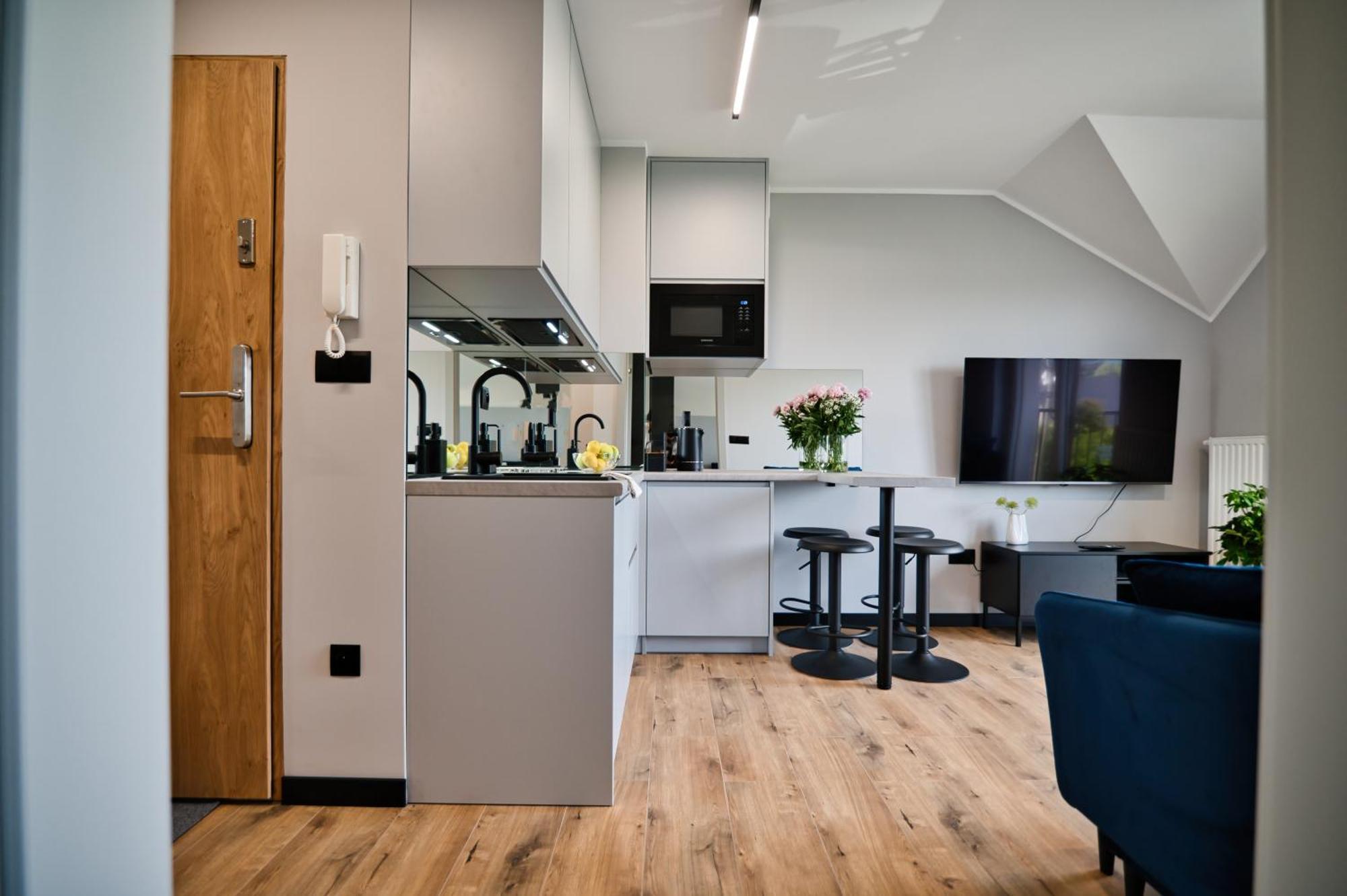 Aparthotel Jasmine By Housine Zator Esterno foto